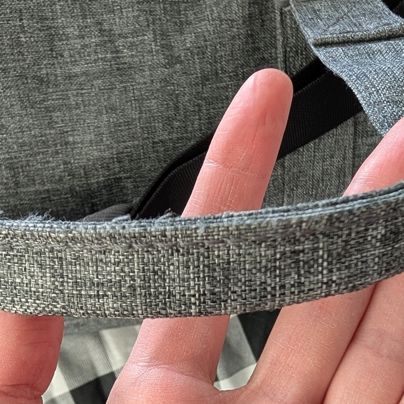 Herschel Supply Company 43L Gray Duffel Bag - Picture 3 of 10